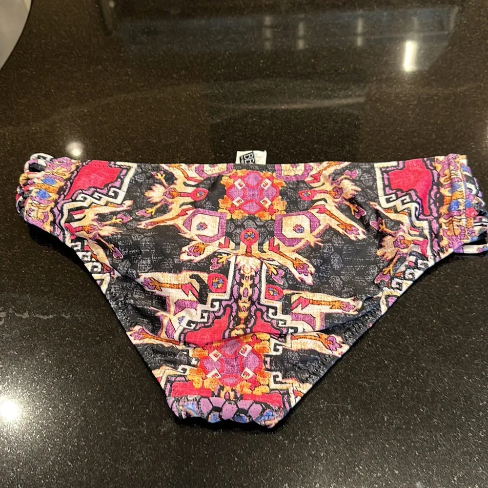 Becca Swim Bikini Bottom Size (14-16)